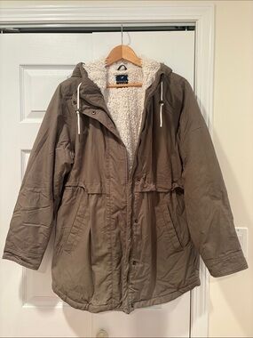 Denver Hayes Sherpa-Lined Hooded Parka - Olive Taupe
